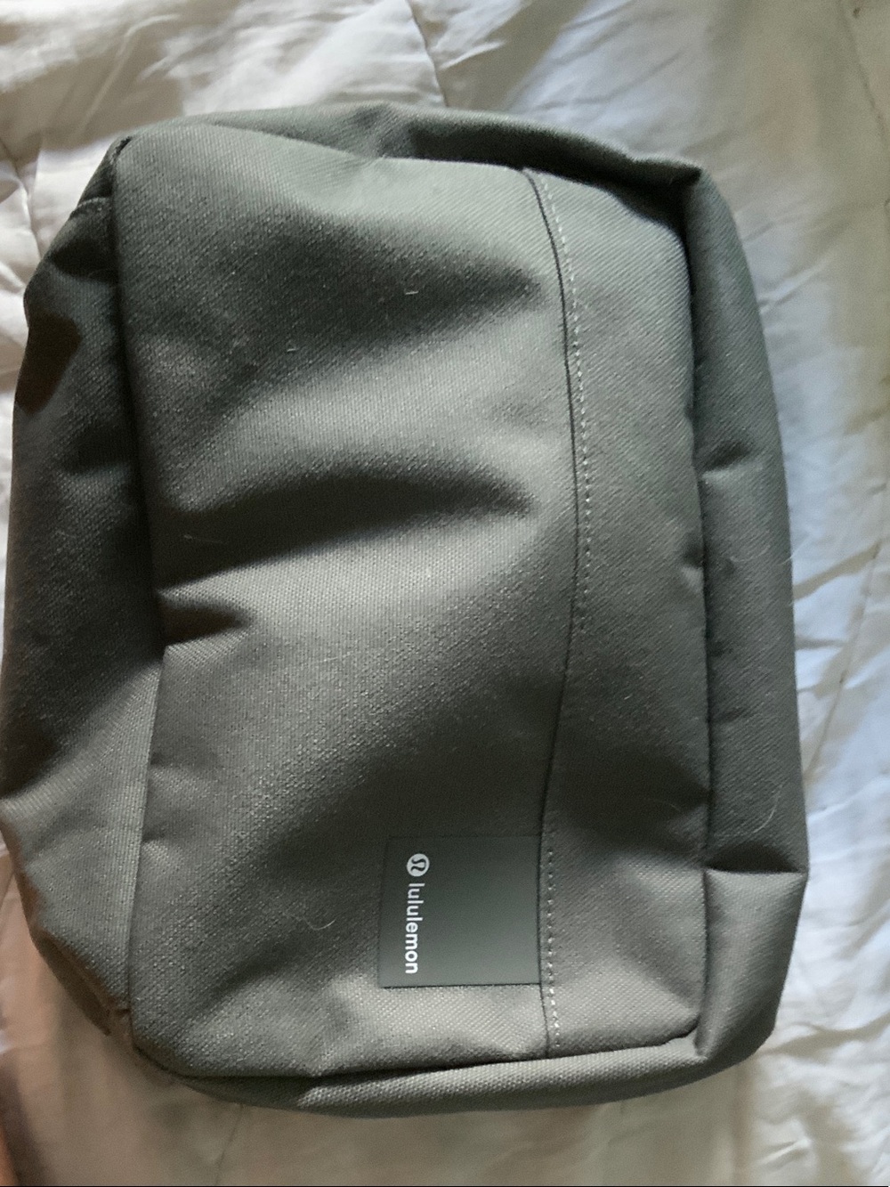 lululemon athletica Gray Men's Toiletry Pouch